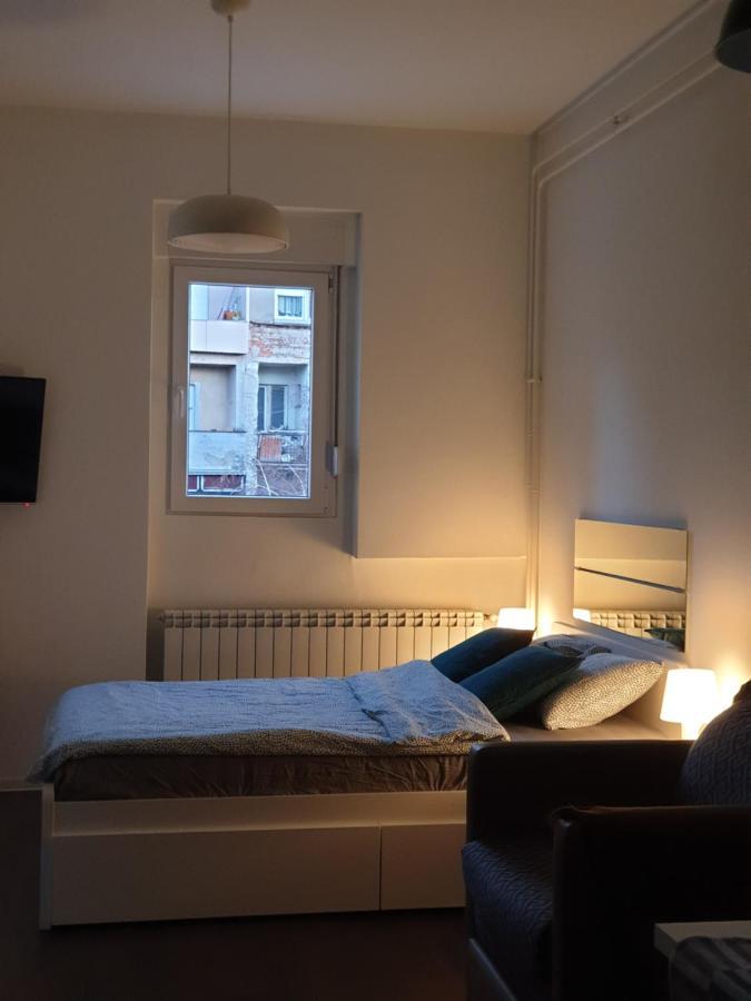 Studio Apartment "Savski Trg" Beograd Ngoại thất bức ảnh